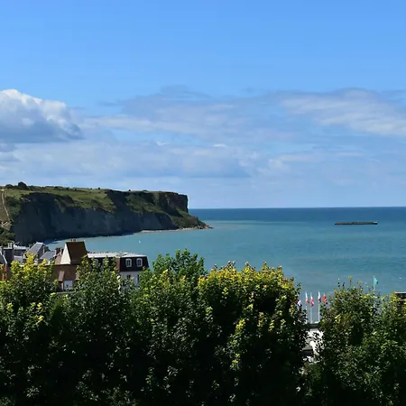 شقة In Near D-day Beaches, Cleaning Included